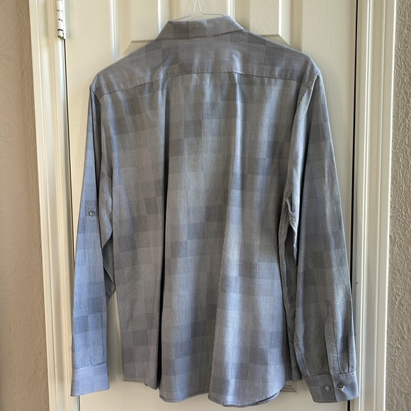 Calvin Klein Button Down Shirt - Picture 5 of 8